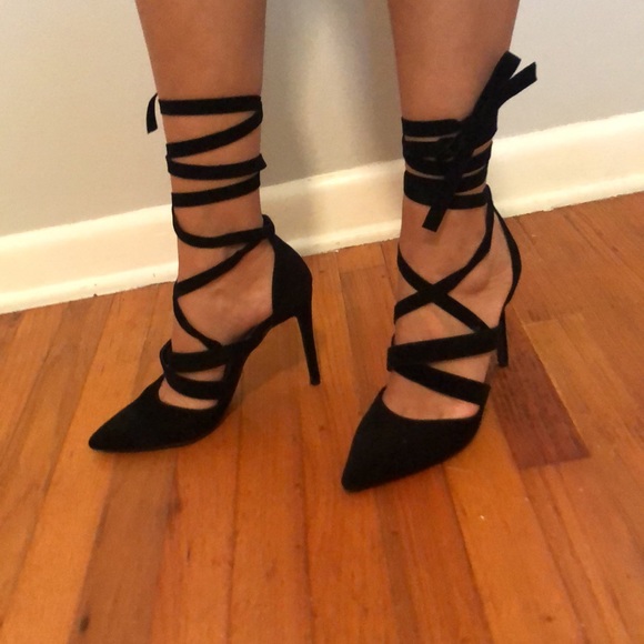 Wrap around lace up Heels - Picture 6 of 7